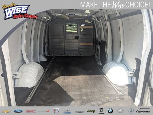 Used 2019 Chevrolet Express 2500 w/ Communications Package RWD image 18