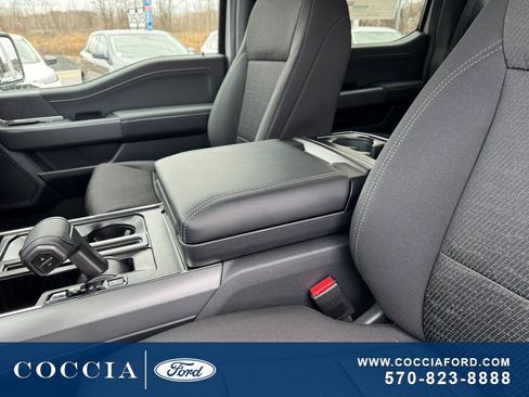 New 2025 Ford F150 XLT w/ Equipment Group 302A MID image 45
