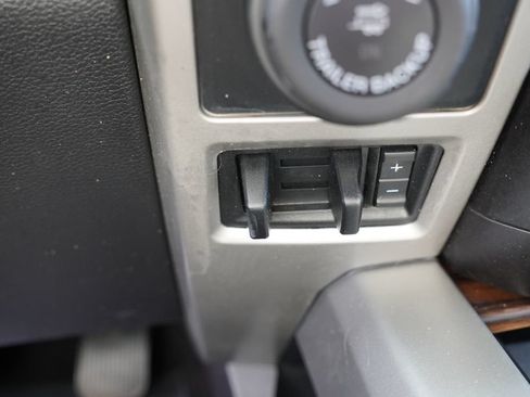 Certified 2020 Ford F150 Lariat AWD/4WD image 31