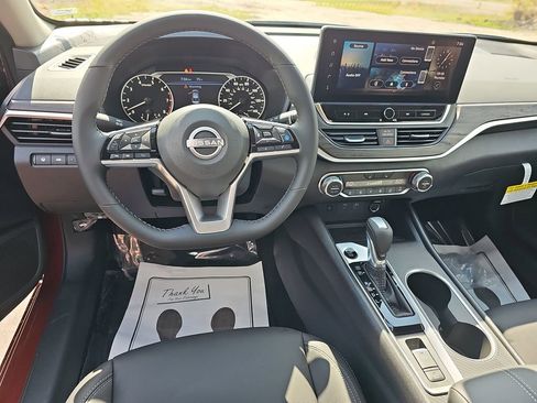 New 2026 Nissan Altima 2.5 SV w/ SV Premium Package FWD image 20