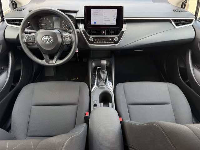 Used 2025 Toyota Corolla LE FWD image 11