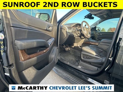Used 2020 Chevrolet Suburban LT image 19