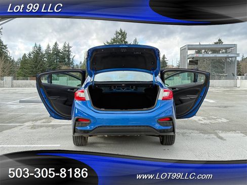 Used 2016 Chevrolet Cruze Premier image 36