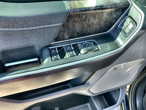 Used 2021 Ford F150 Lariat w/ Max Trailer Tow Package image 23