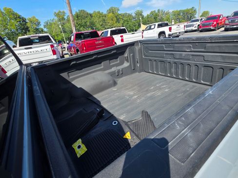 Used 2019 Toyota Tundra SR5 w/ SR5 Upgrade Package RWD image 25