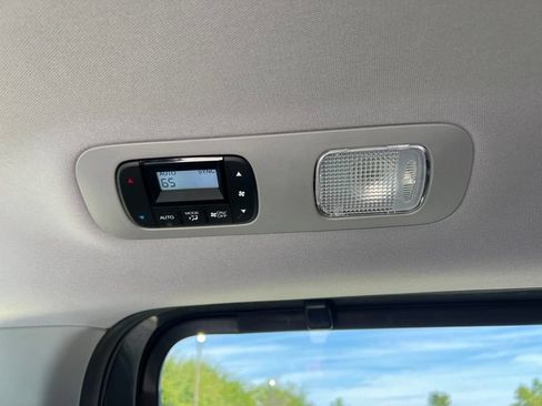 Used 2018 Honda Odyssey EX-L image 30