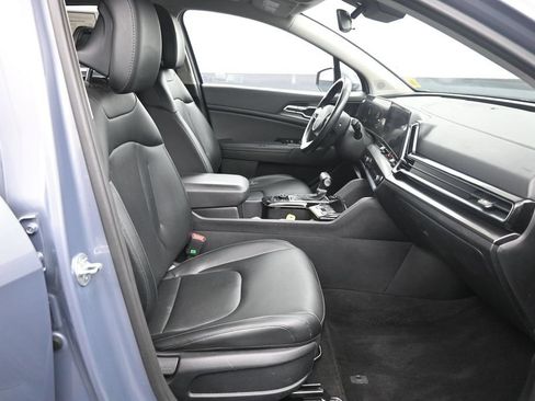 Certified 2024 Kia Sportage EX FWD image 24