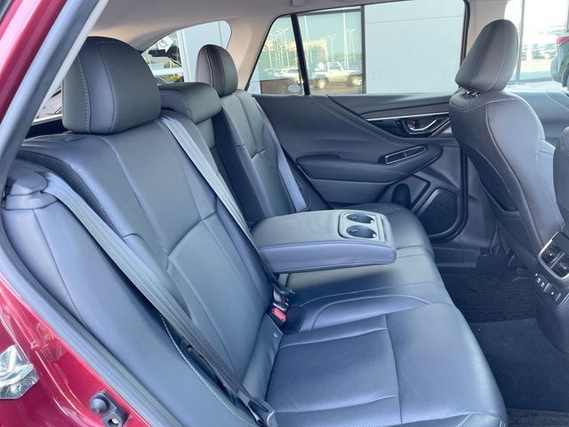 Used 2020 Subaru Outback Limited w/ Popular Package #2 AWD/4WD image 16
