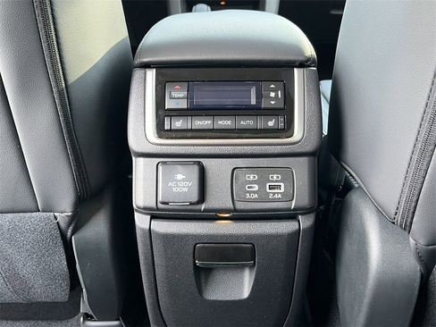 New 2026 Subaru Ascent Touring image 40