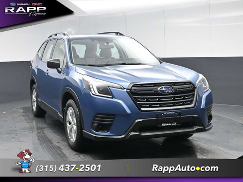 Used 2023 Subaru Forester AWD/4WD image 2