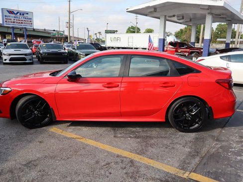 Used 2022 Honda Civic Sport image 6
