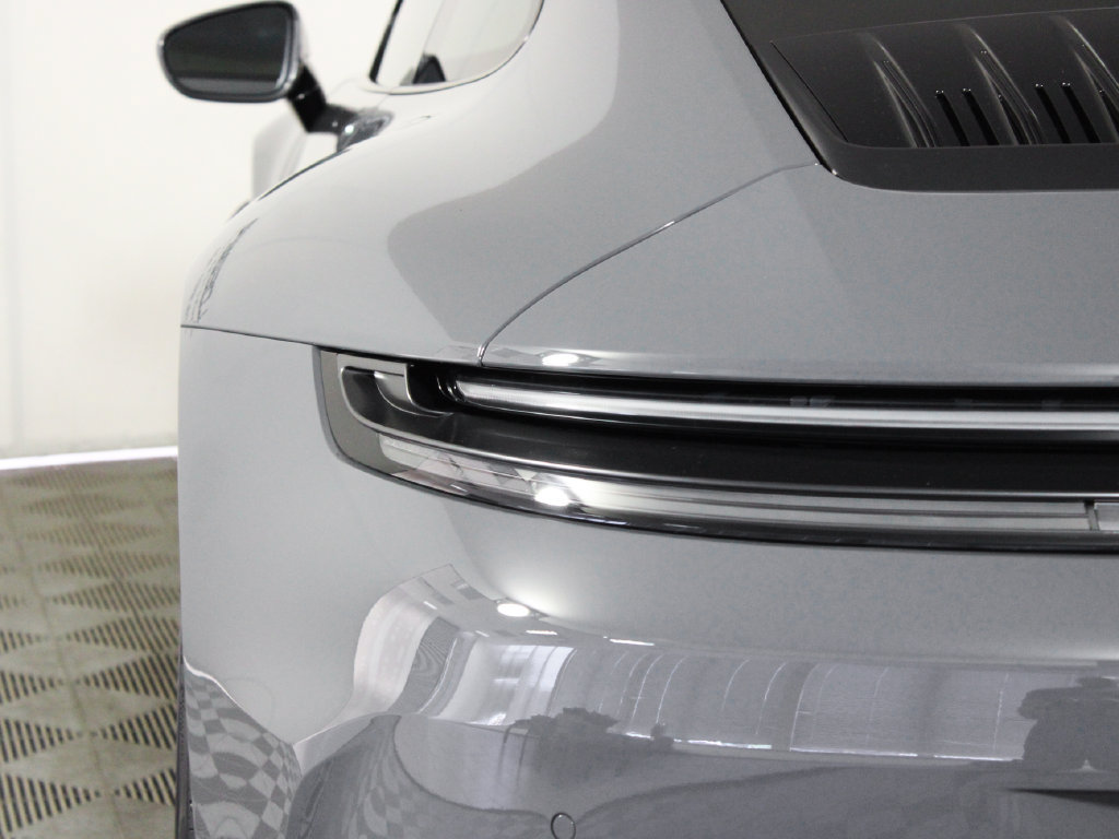 Certified 2025 Porsche 911 Carrera RWD image 12