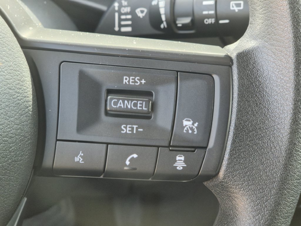 Used 2025 Nissan Kicks S FWD image 22