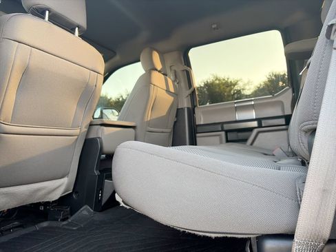 Used 2018 Ford F150 XLT w/ Equipment Group 302A Luxury RWD image 26