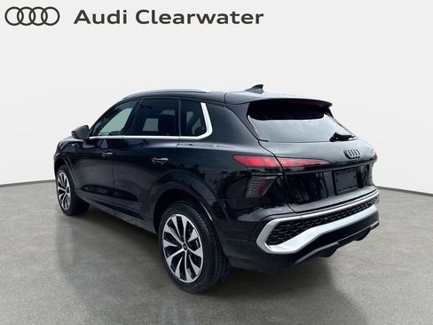 New 2026 Audi Q3 quattro 2.0T AWD/4WD image 3