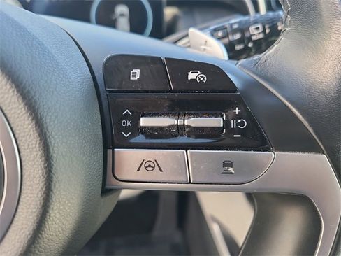 Used 2024 Hyundai Tucson Limited image 30