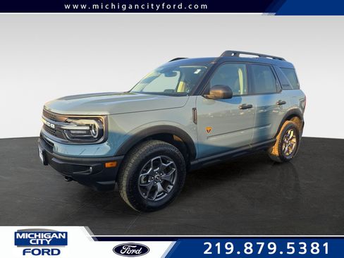 Used 2023 Ford Bronco Sport Badlands AWD/4WD image 1