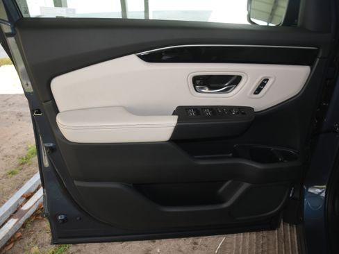 New 2026 Honda Pilot EX-L image 5