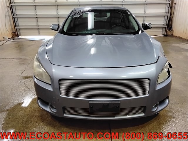 Used 2011 Nissan Maxima 3.5 SV w/ Monitor Pkg FWD image 7