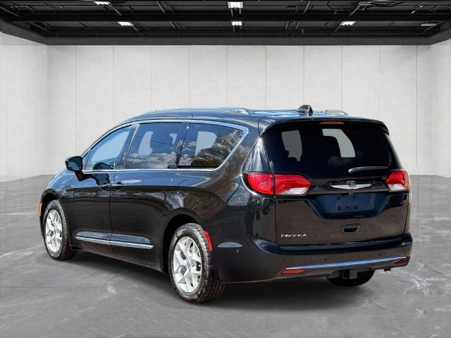 Certified 2019 Chrysler Pacifica Touring-L Plus FWD image 7