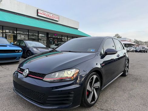 Used 2016 Volkswagen GTI SE image 1