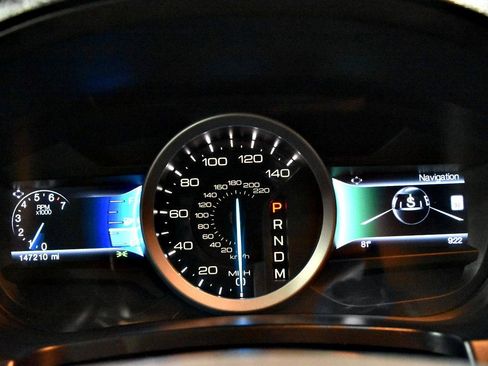 Used 2014 Ford Explorer Limited AWD/4WD image 38