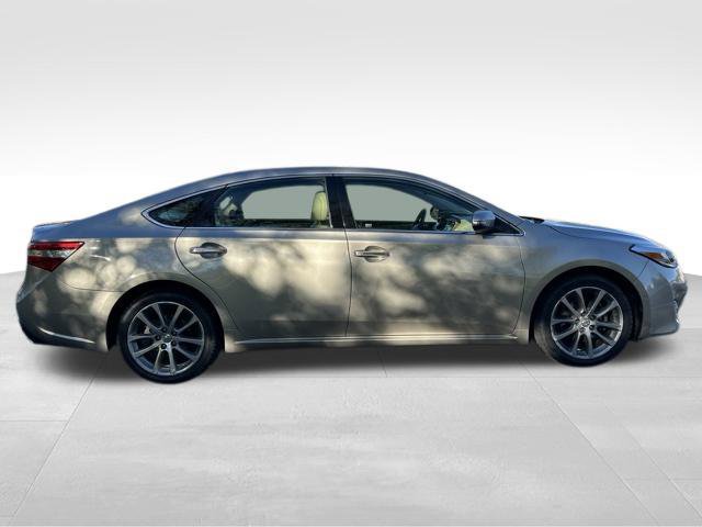 Used 2014 Toyota Avalon XLE Touring FWD image 6