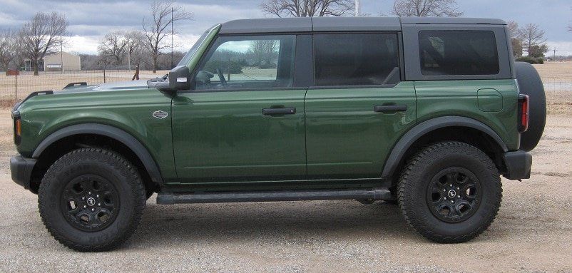 Used 2023 Ford Bronco Wildtrak AWD/4WD image 2