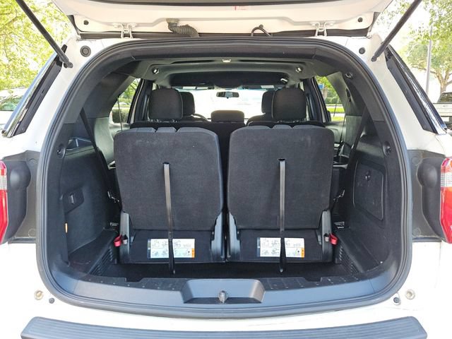 Used 2018 Ford Explorer XLT FWD image 13