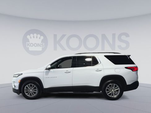 Used 2023 Chevrolet Traverse LT w/ LPO, Floor Liner Package AWD/4WD image 7