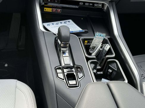 Used 2026 Lexus TX 350 AWD w/ Technology Package image 19