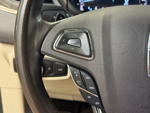 Used 2017 Lincoln MKC Reserve image 35