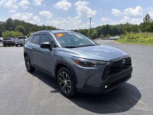 Used 2026 Toyota Corolla Cross L FWD image 3