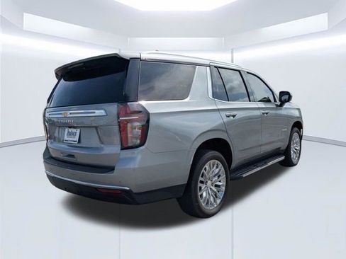 Used 2024 Chevrolet Tahoe LS RWD image 4