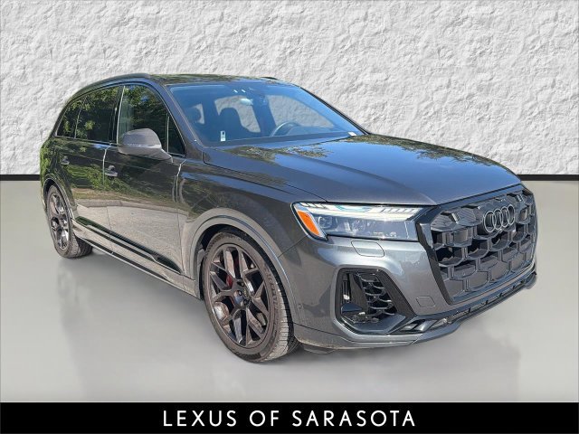 Used 2025 Audi SQ7 Prestige AWD/4WD image 1