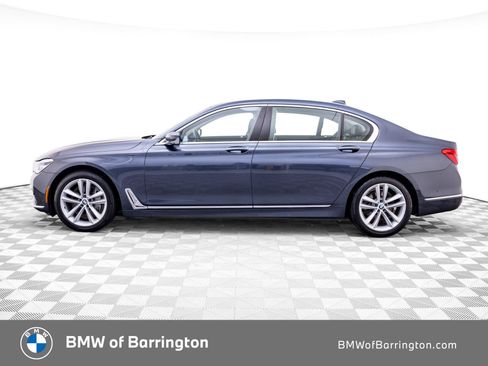 Used 2016 BMW 750i xDrive AWD/4WD image 2