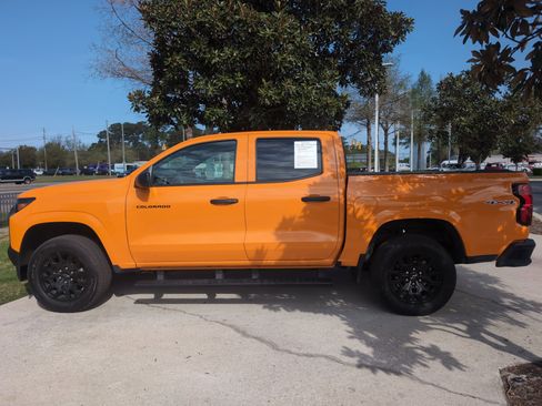 Used 2026 Chevrolet Colorado W/T w/ WT Custom Package image 7