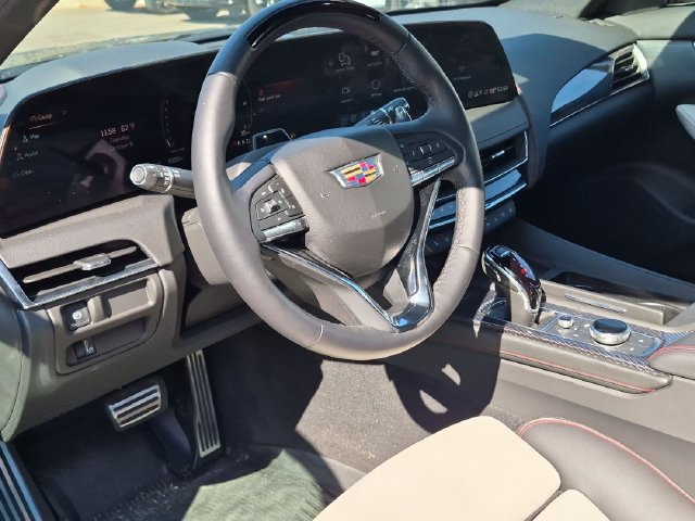 Used 2026 Cadillac CT5 Sport AWD/4WD image 9
