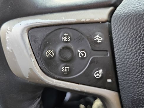 Used 2017 GMC Acadia Denali image 18