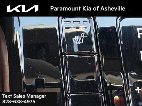 Certified 2025 Kia Niro EX Touring FWD image 16