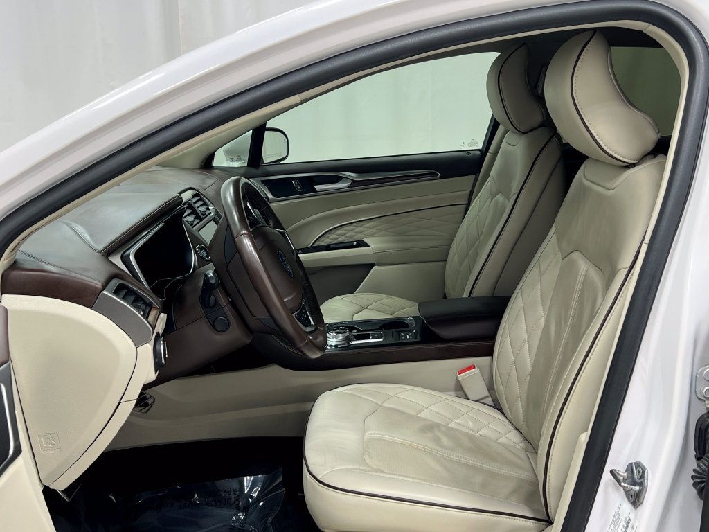 Used 2018 Ford Fusion Platinum FWD image 14
