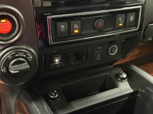 Used 2018 Nissan Titan Platinum Reserve w/ Platinum Utility Package image 57