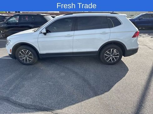 Used 2018 Volkswagen Tiguan SE image 1