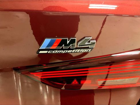 Certified 2025 BMW M4 xDrive Competition image 9