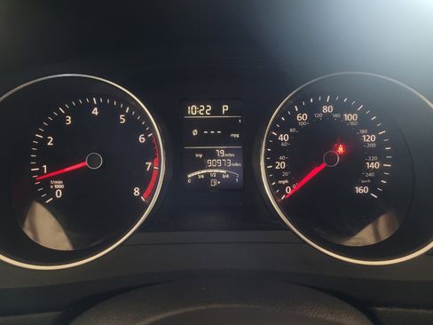 Used 2016 Volkswagen Jetta SE FWD image 23