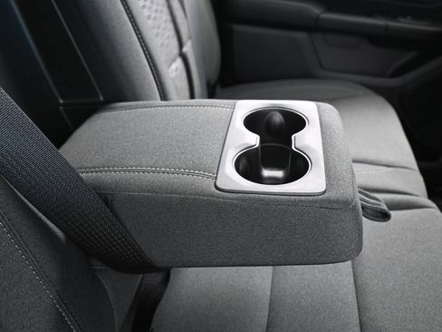 New 2026 RAM 1500 Express image 37