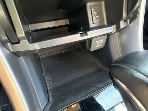 Used 2017 Honda Accord Touring image 26