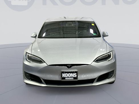 Used 2016 Tesla Model S 70 image 11