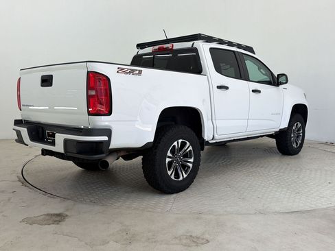 Used 2021 Chevrolet Colorado Z71 w/ Safety Package AWD/4WD image 9