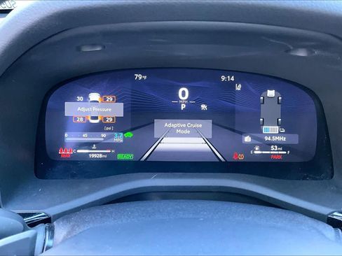 Certified 2025 Toyota Camry XSE FWD image 26
